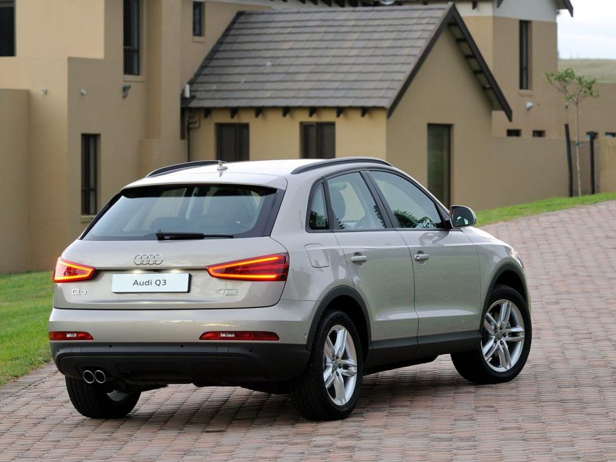  Audi Q3 2.0 TDI Quattro (8U) 2012 года  (ZA) (фото 12 из 21)
